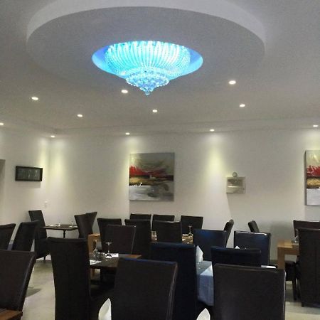 Hotel Restaurant Le Mistral Peipin ภายนอก รูปภาพ