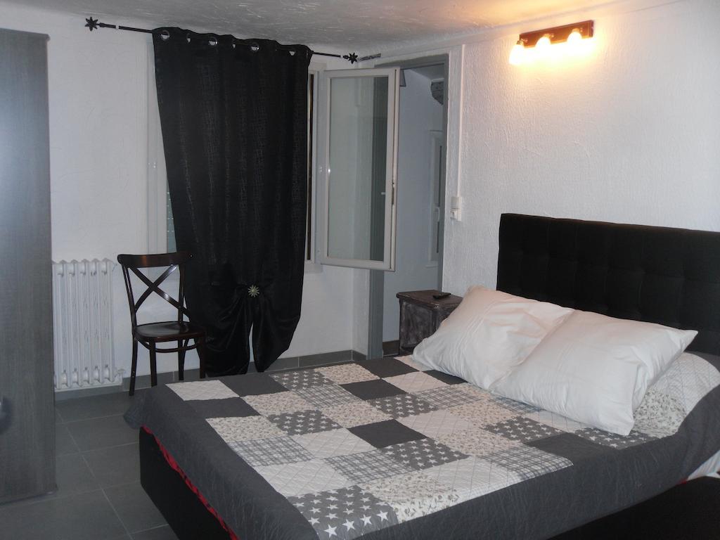 Hotel Restaurant Le Mistral Peipin ห้อง รูปภาพ